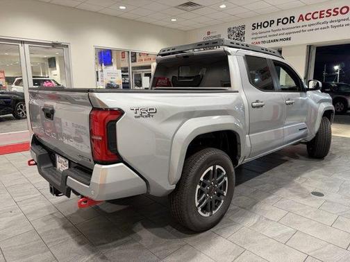 2025 Toyota Tacoma Hybrid TRD Sport