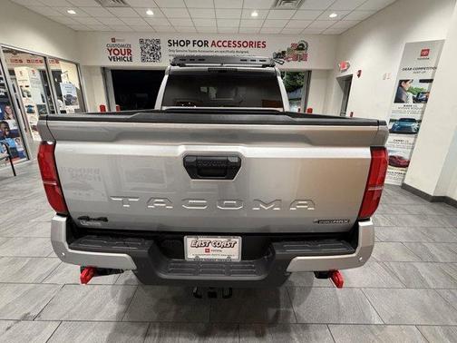 2025 Toyota Tacoma Hybrid TRD Sport