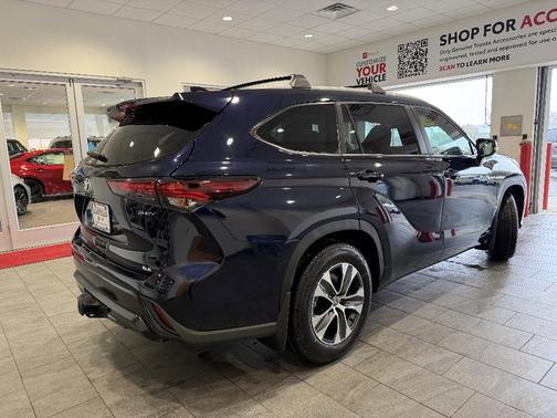 2026 Toyota Highlander Hybrid XLE