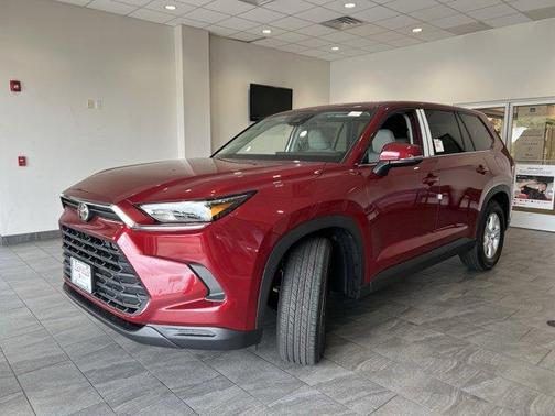 2025 Toyota Grand Highlander LE