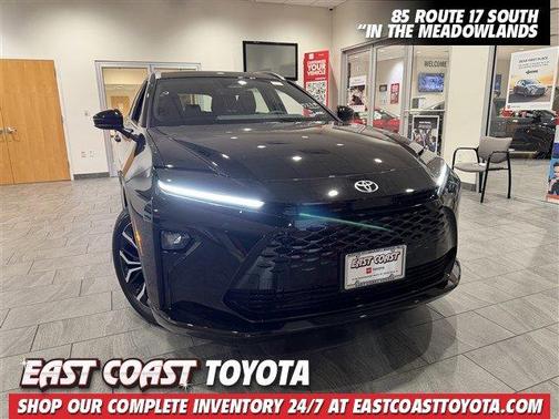 2025 Toyota Crown Signia XLE