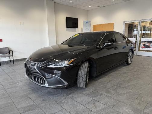2019 Lexus ES 350 