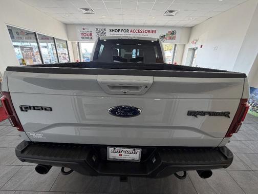 2017 Ford F-150 Raptor