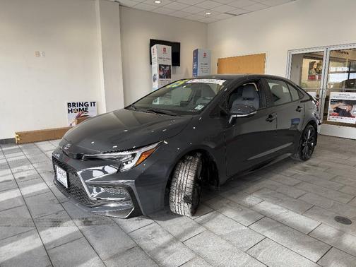 2025 Toyota Corolla SE