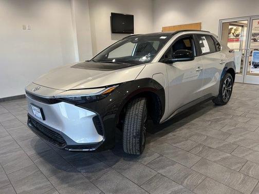 2025 Toyota bZ4X XLE