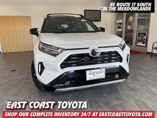 2025 Toyota RAV4 Hybrid XSE