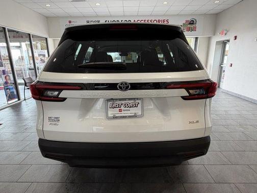 2025 Toyota Grand Highlander XLE