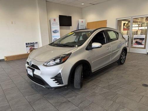 2019 Toyota Prius c 