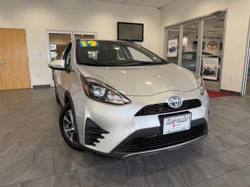 2019 Toyota Prius c 