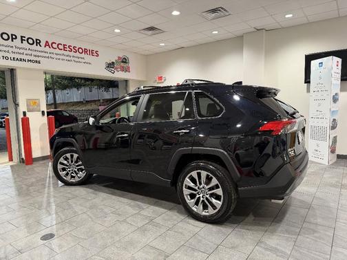 2019 Toyota RAV4 Limited