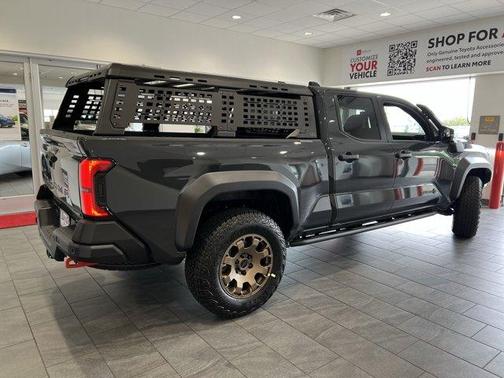 2025 Toyota Tacoma Hybrid Trailhunter