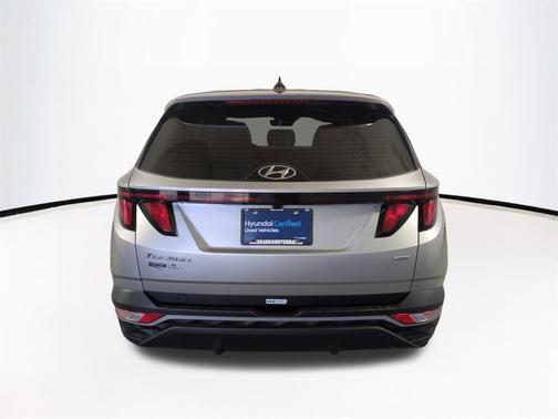 2023 Hyundai TUCSON SE