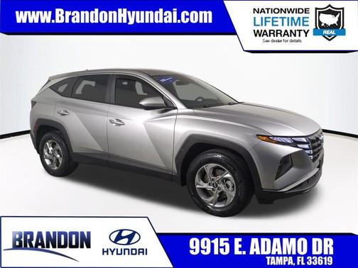 2023 Hyundai TUCSON SE