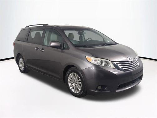 Predawn Gray Mica 2016 Toyota Sienna XLE