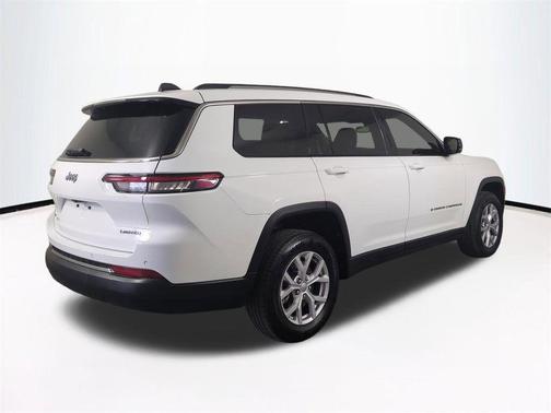 Bright White Clearcoat 2022 Jeep Grand Cherokee L Limited