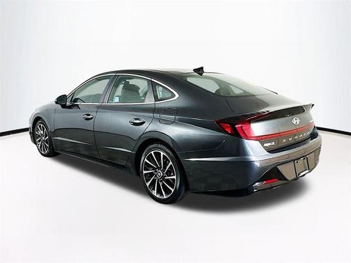 2022 Hyundai SONATA Limited