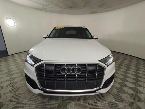 2023 Audi Q7 55 Prestige