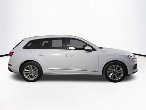 2023 Audi Q7 55 Prestige