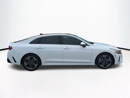 Glacial White Pearl 2022 Kia K5 EX