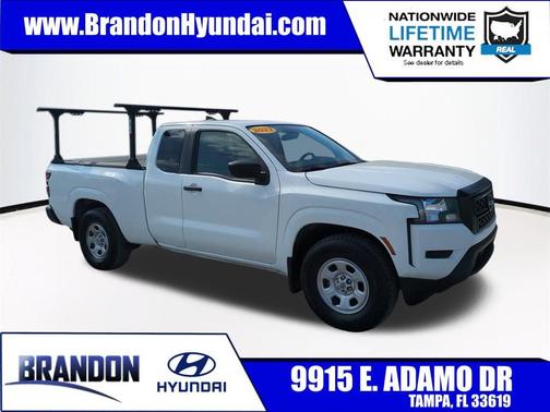2022 Nissan Frontier S