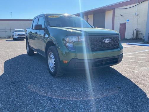 2025 Ford Maverick XL