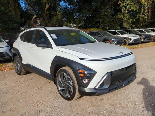 2026 Hyundai KONA SEL Premium