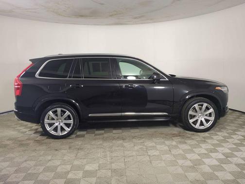 2018 Volvo XC90 T6 Inscription