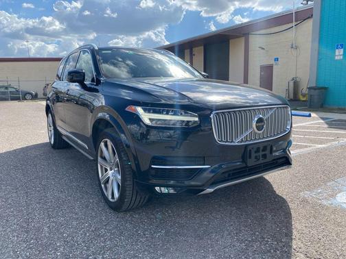 2018 Volvo XC90 T6 Inscription