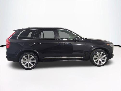 2018 Volvo XC90 T6 Inscription