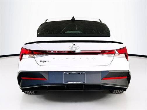 2025 Hyundai ELANTRA Sport