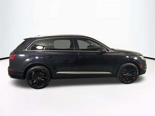 2019 Audi Q7 55 Prestige