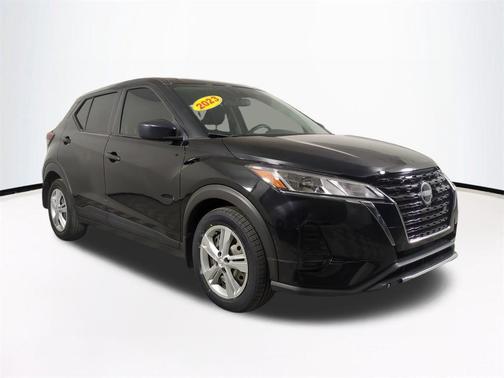 2023 Nissan Kicks S