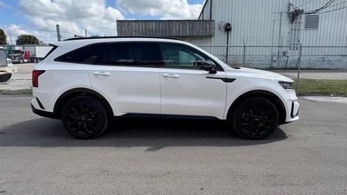 2022 Kia Sorento SX