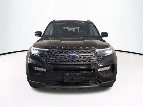 Agate Black Metallic 2022 Ford Explorer XLT