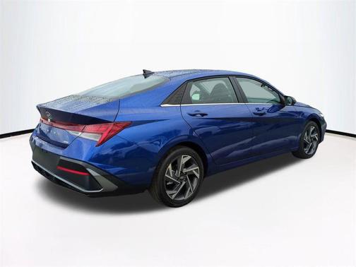 2026 Hyundai ELANTRA HEV Limited