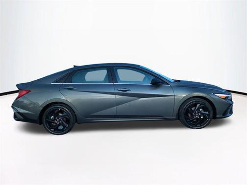 2026 Hyundai ELANTRA Sport