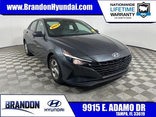 2022 Hyundai ELANTRA SE