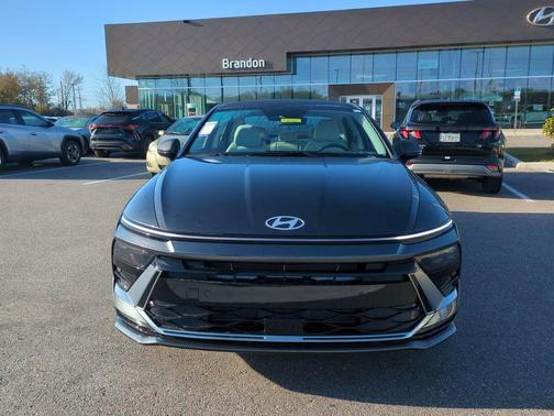 2026 Hyundai SONATA SEL