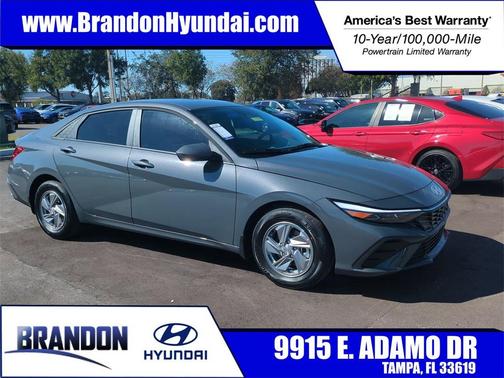 2026 Hyundai ELANTRA SE