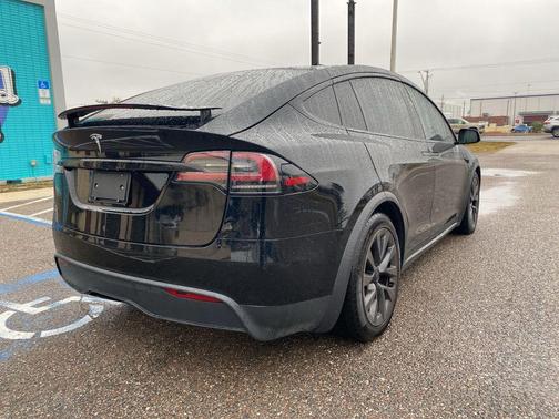 2023 Tesla Model X Standard Range