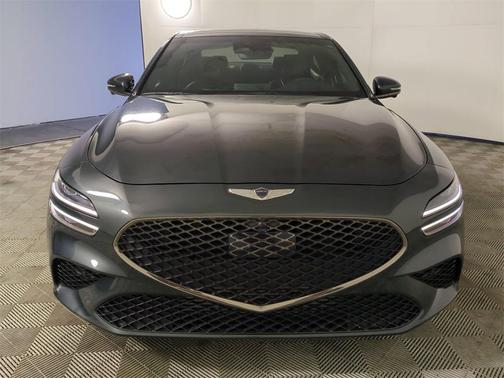 2023 Genesis G70 3.3T RWD