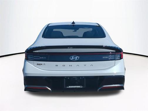 2026 Hyundai SONATA SEL