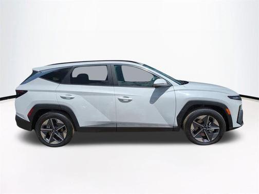 2026 Hyundai TUCSON SEL Convenience
