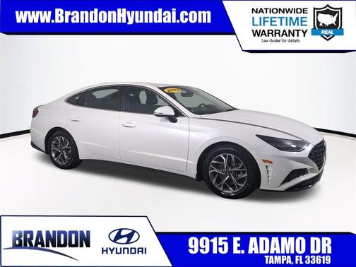 2022 Hyundai SONATA SEL