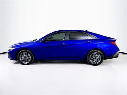 2025 Hyundai ELANTRA HEV Blue
