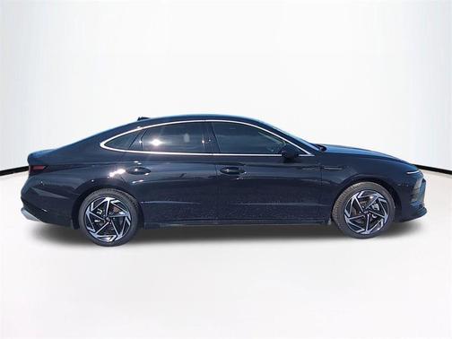 Carbon 2026 Hyundai SONATA SEL