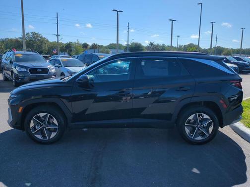 Ash Black 2026 Hyundai TUCSON Hybrid SEL