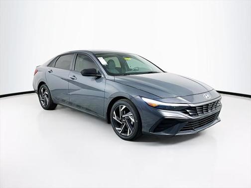2025 Hyundai ELANTRA Sport