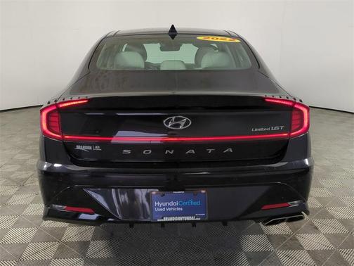 2022 Hyundai SONATA Limited