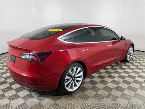 2019 Tesla Model 3 Standard Range Plus